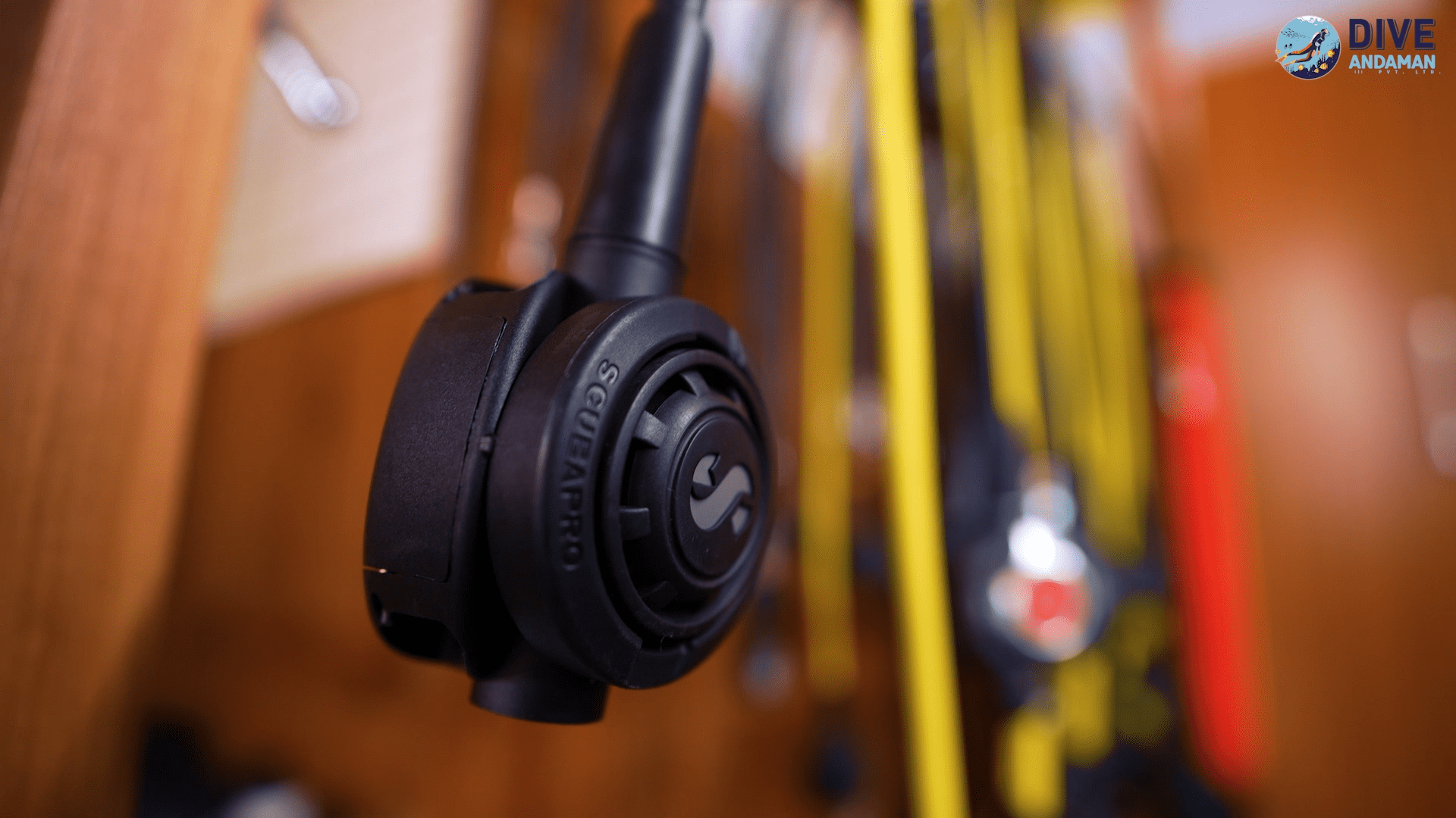 scuba-dive-equipment