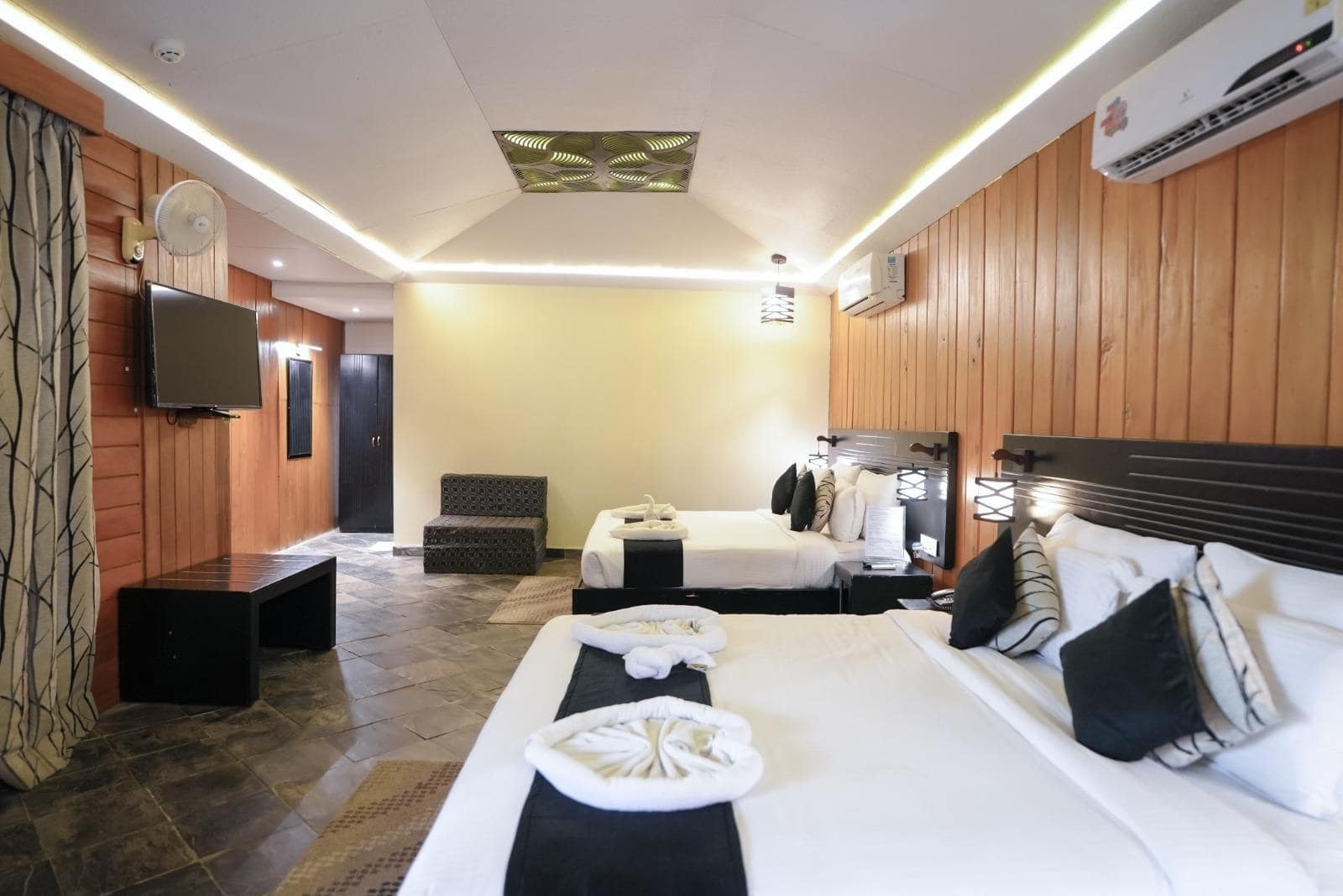 family-suite-cottage